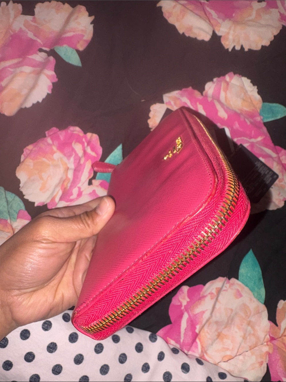 Prada Saffiano Zip-Around Wallet in Peonia Pink with Gold Hardware - Picture 8 of 15